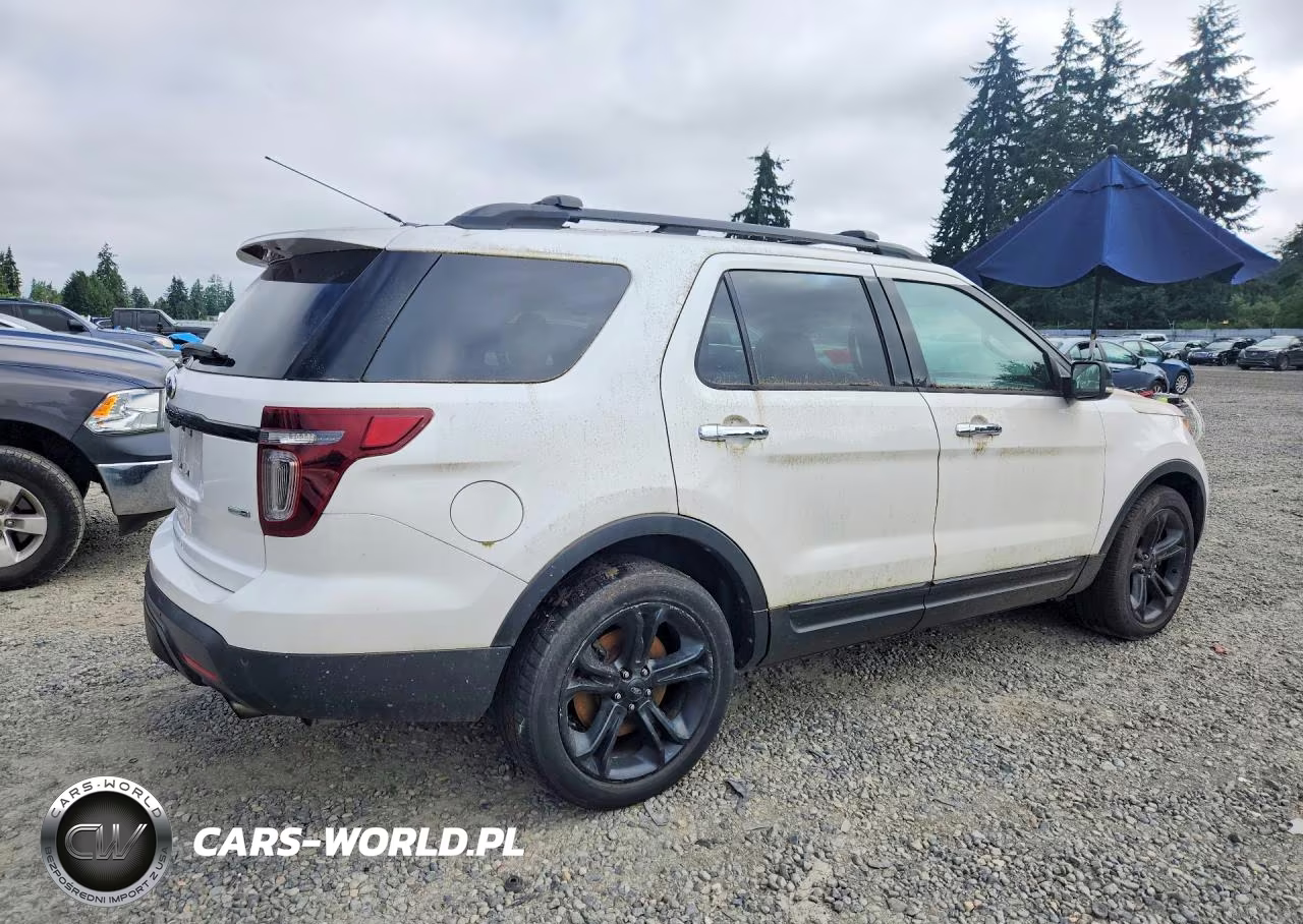 2013 Ford Explorer Sport VIN:1FM5K8GT0DGC49504 - 3