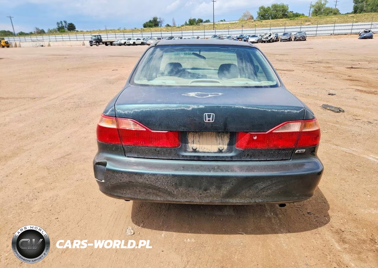 2000 Honda Accord Ex VIN:1HGCG1650YA066024 - 6