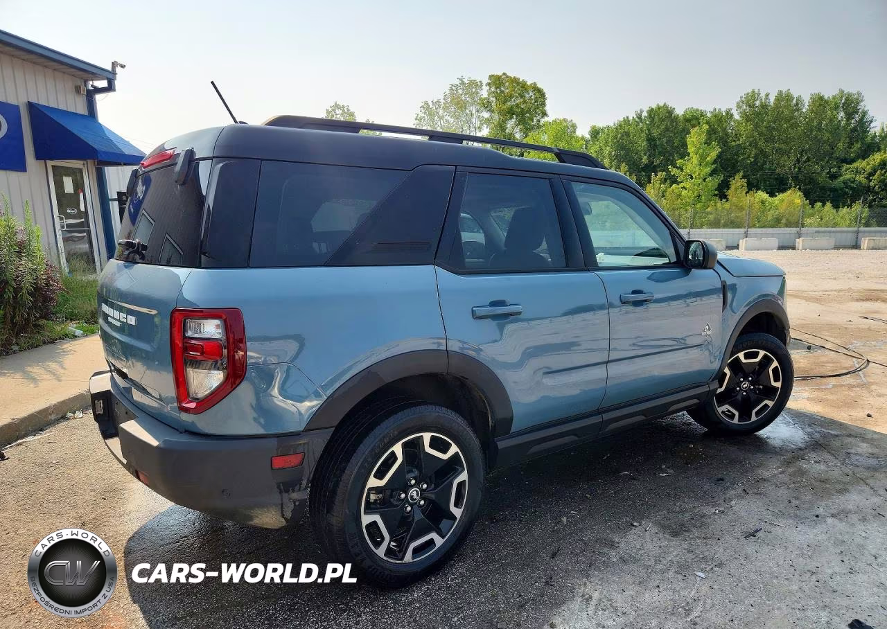 2021 Ford Bronco Sport Outer Banks VIN:3FMCR9C60MRA01187 - 3