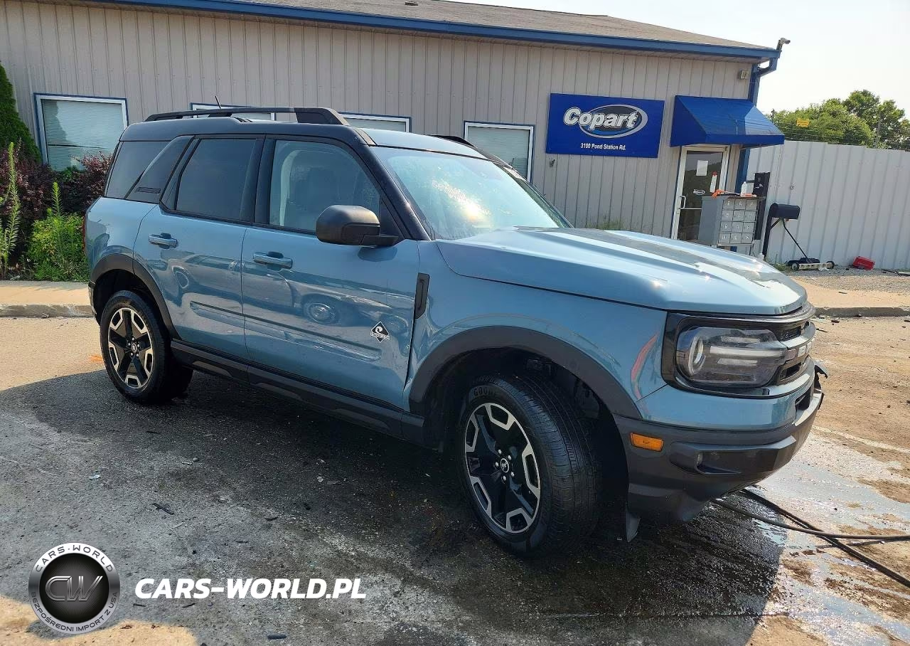 2021 Ford Bronco Sport Outer Banks VIN:3FMCR9C60MRA01187 - 4