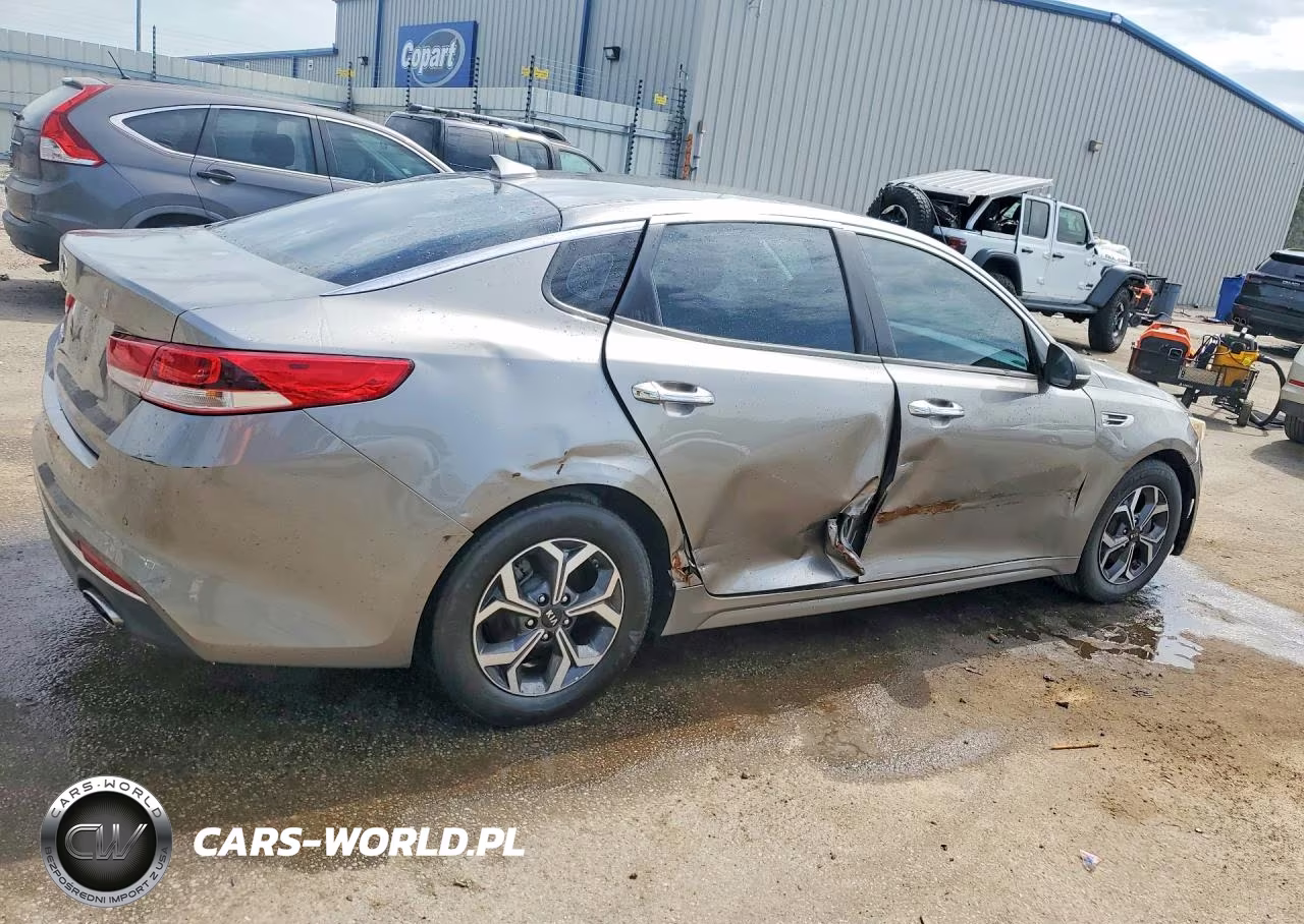 2018 Kia Optima Lx VIN:5XXGT4L37JG248992 - 3
