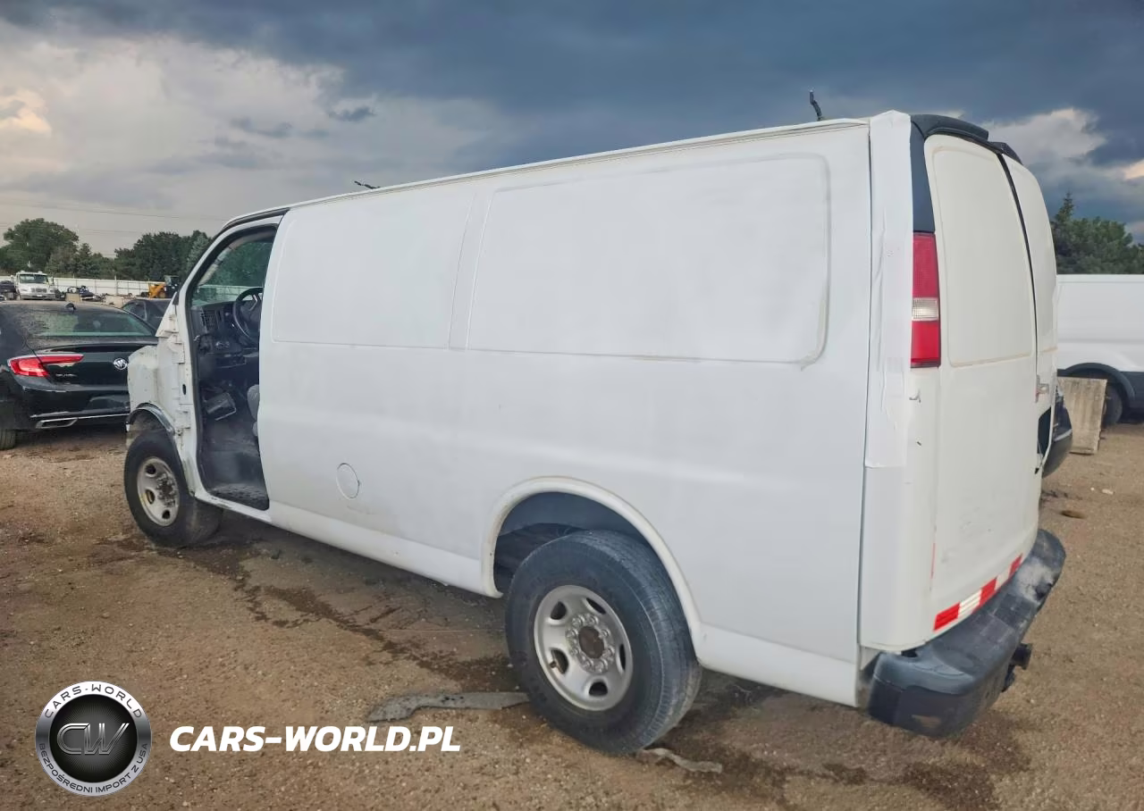 2017 Chevrolet Express G2500 VIN:1GCWGAFF1H1276927 - 2