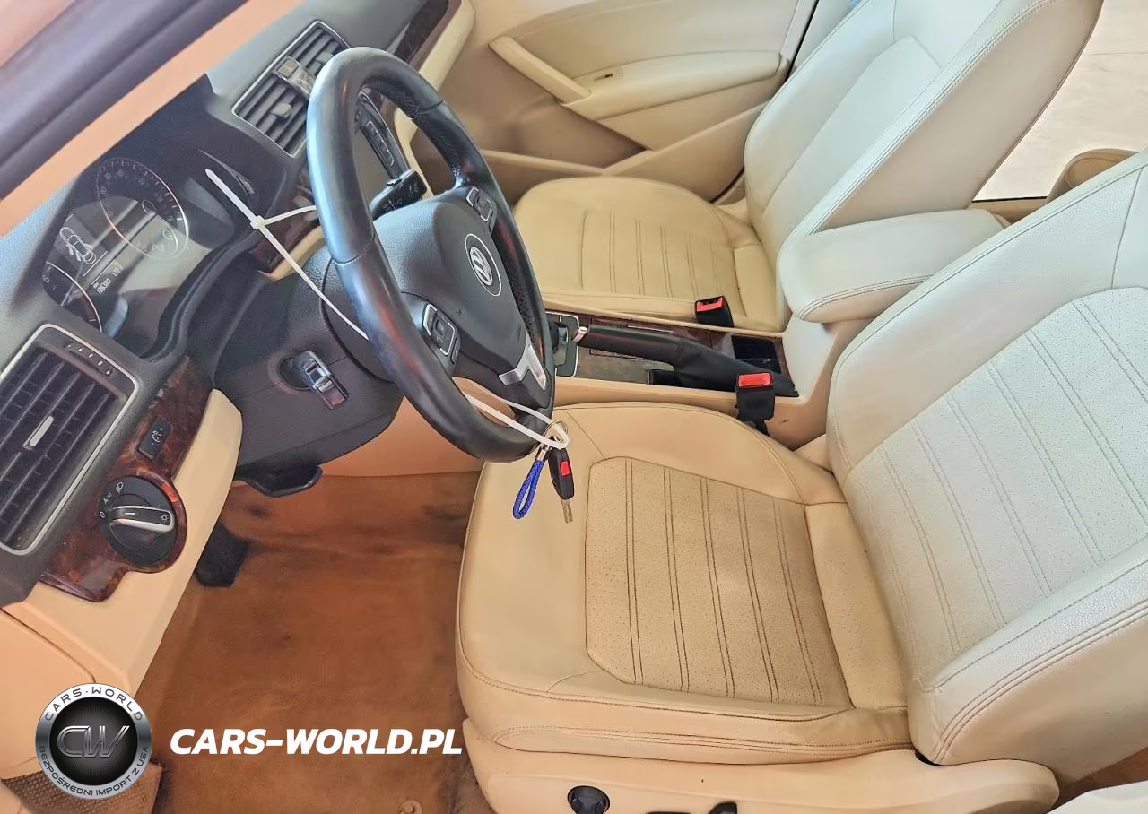 2012 Volkswagen Passat Sel VIN:1VWCP7A38CC023102 - 7