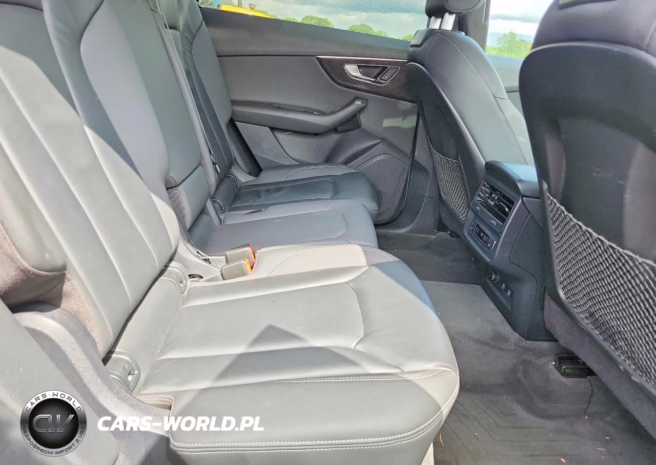 2019 Audi Q8 Premium VIN:WA1AVAF14KD020463 - 11