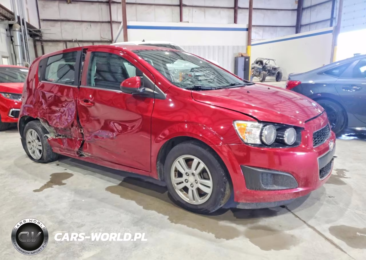 2016 Chevrolet Sonic Lt VIN:1G1JC6SH3G4107685 - 4