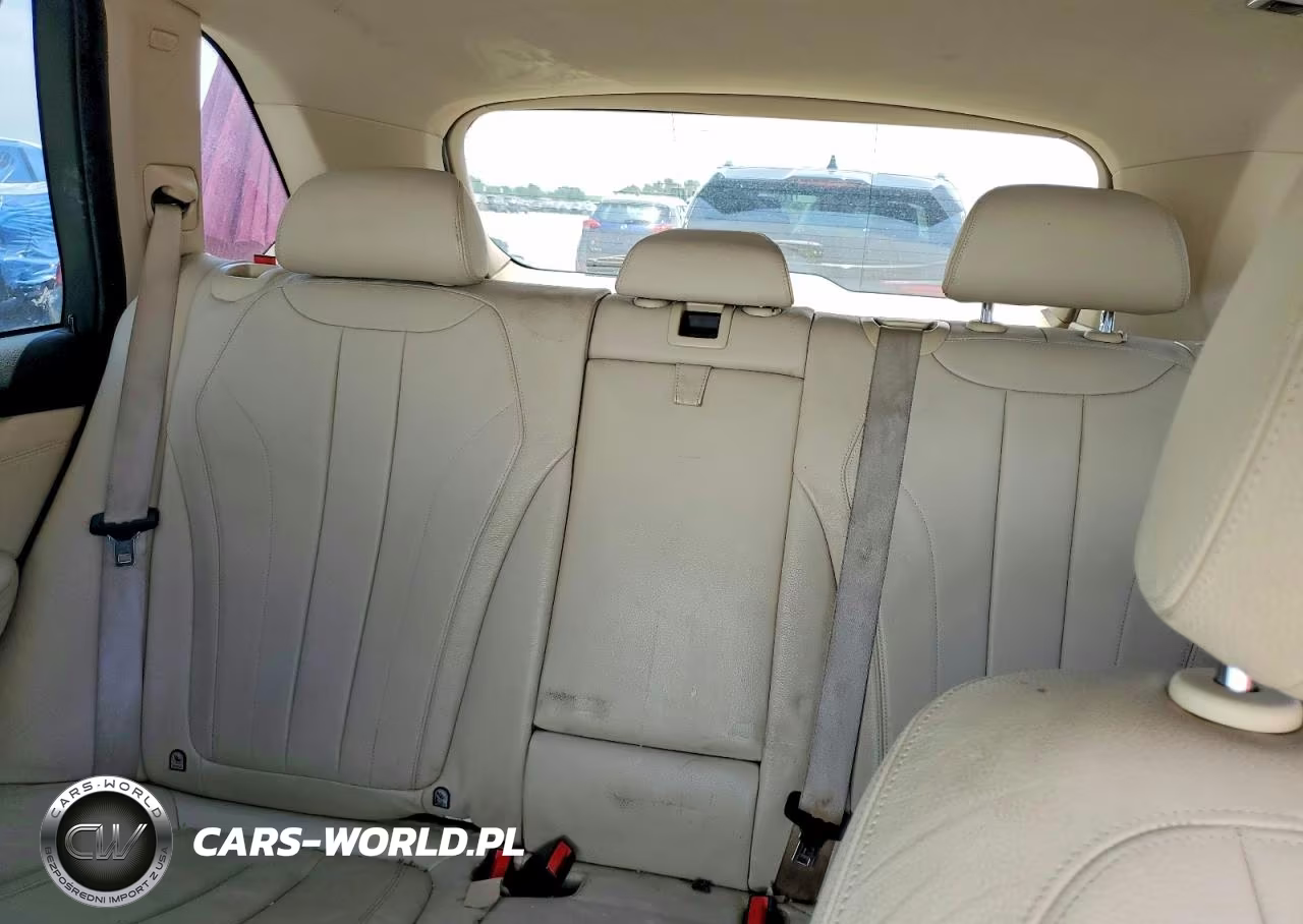 2015 BMW X5 xDrive35I VIN:5UXKR0C58F0K66265 - 10