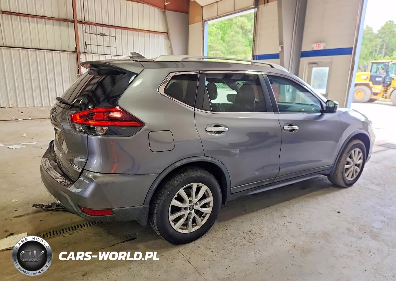 2018 Nissan Rogue Sv VIN:KNMAT2MV8JP582824 - 3