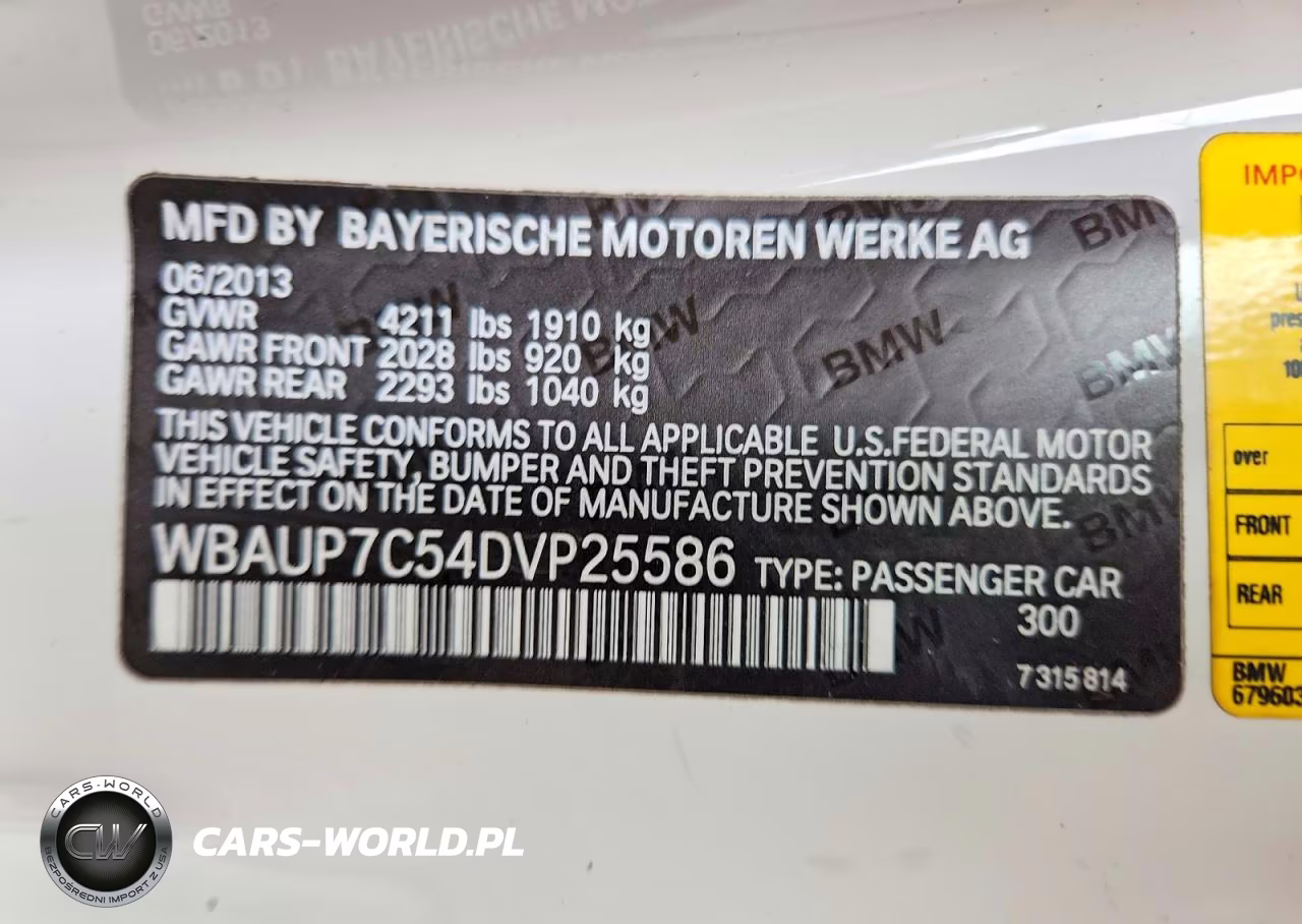 2013 BMW 128 I VIN:WBAUP7C54DVP25586 - 12