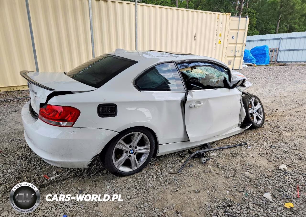 2013 BMW 128 I VIN:WBAUP7C54DVP25586 - 3