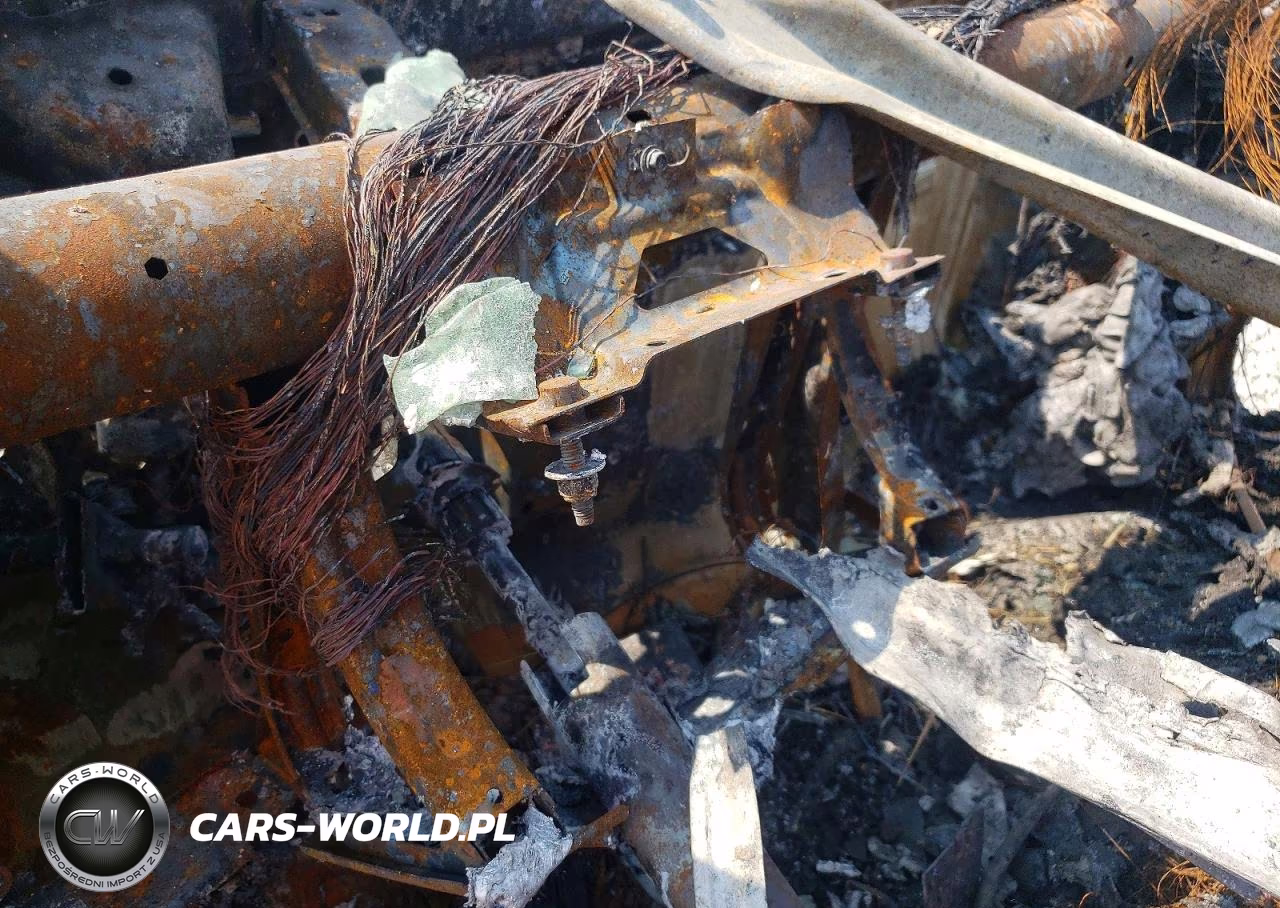 2022 Chevrolet Tahoe K1500 Rst VIN:1GNSKRKL1NR183028 - 9