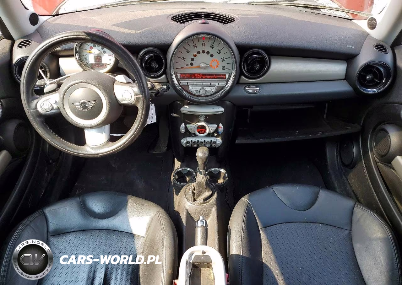 2009 Mini Cooper Clubman VIN:WMWML33509TN68677 - 8