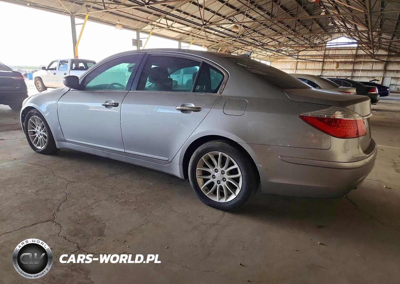 2011 Hyundai Genesis 3.8L VIN:KMHGC4DE6BU118340 - 2