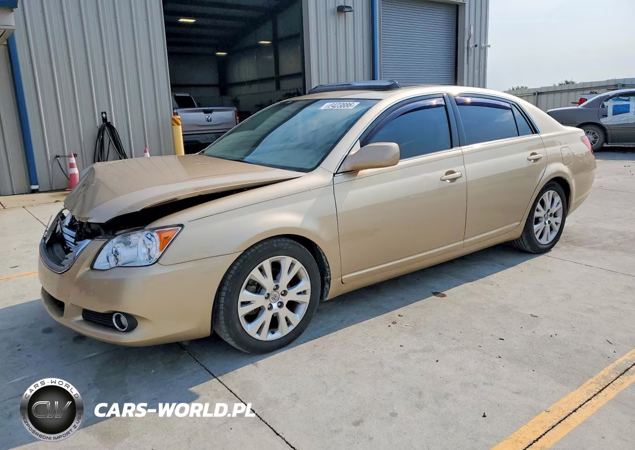 2010 Toyota Avalon Xls