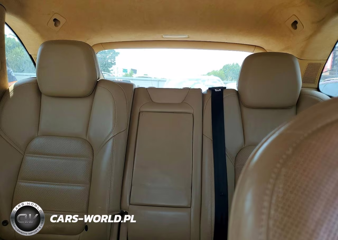 2011 Porsche Cayenne Turbo VIN:WP1AC2A2XBLA81614 - 10