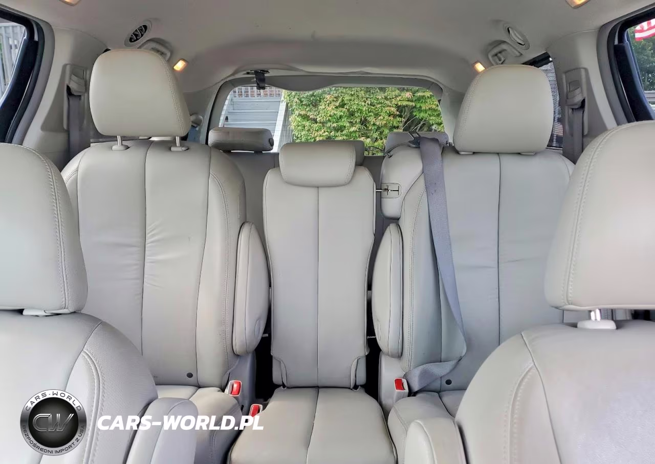 2011 Toyota Sienna Xle 8-Passenger VIN:5TDYK3DC5BS007562 - 10