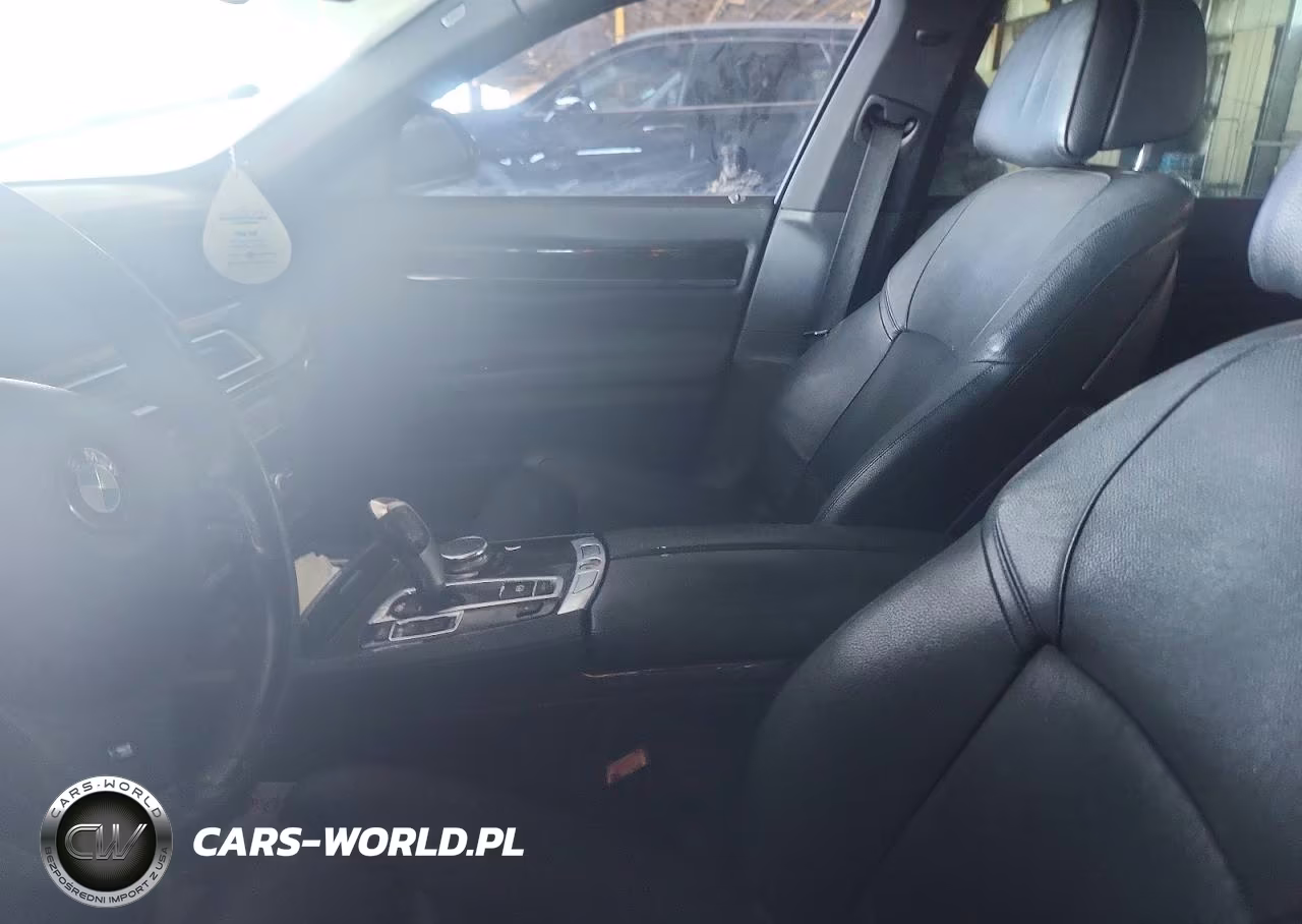 2015 BMW 740 Li VIN:WBAYE4C58FD139004 - 7