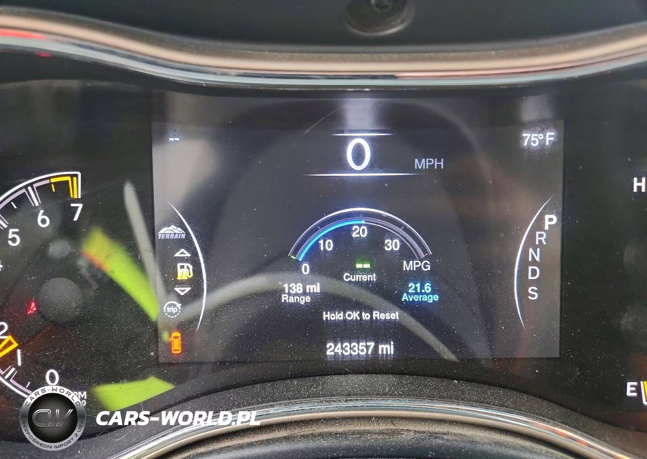 2015 Jeep Grand Cherokee Limited VIN:1C4RJFBG0FC178595 - 9