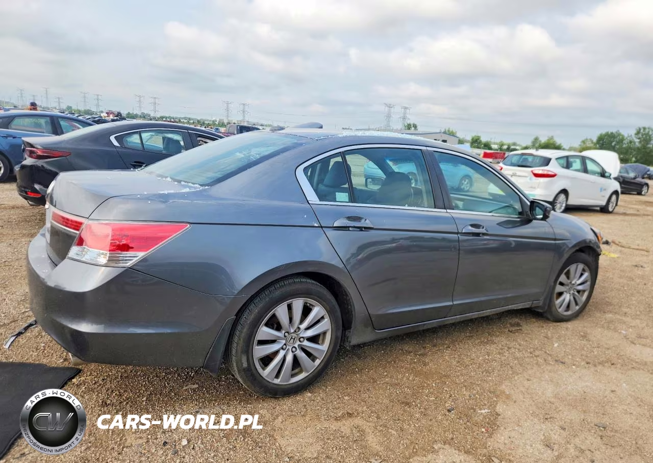 2011 Honda Accord Exl VIN:1HGCP2F80BA036299 - 3