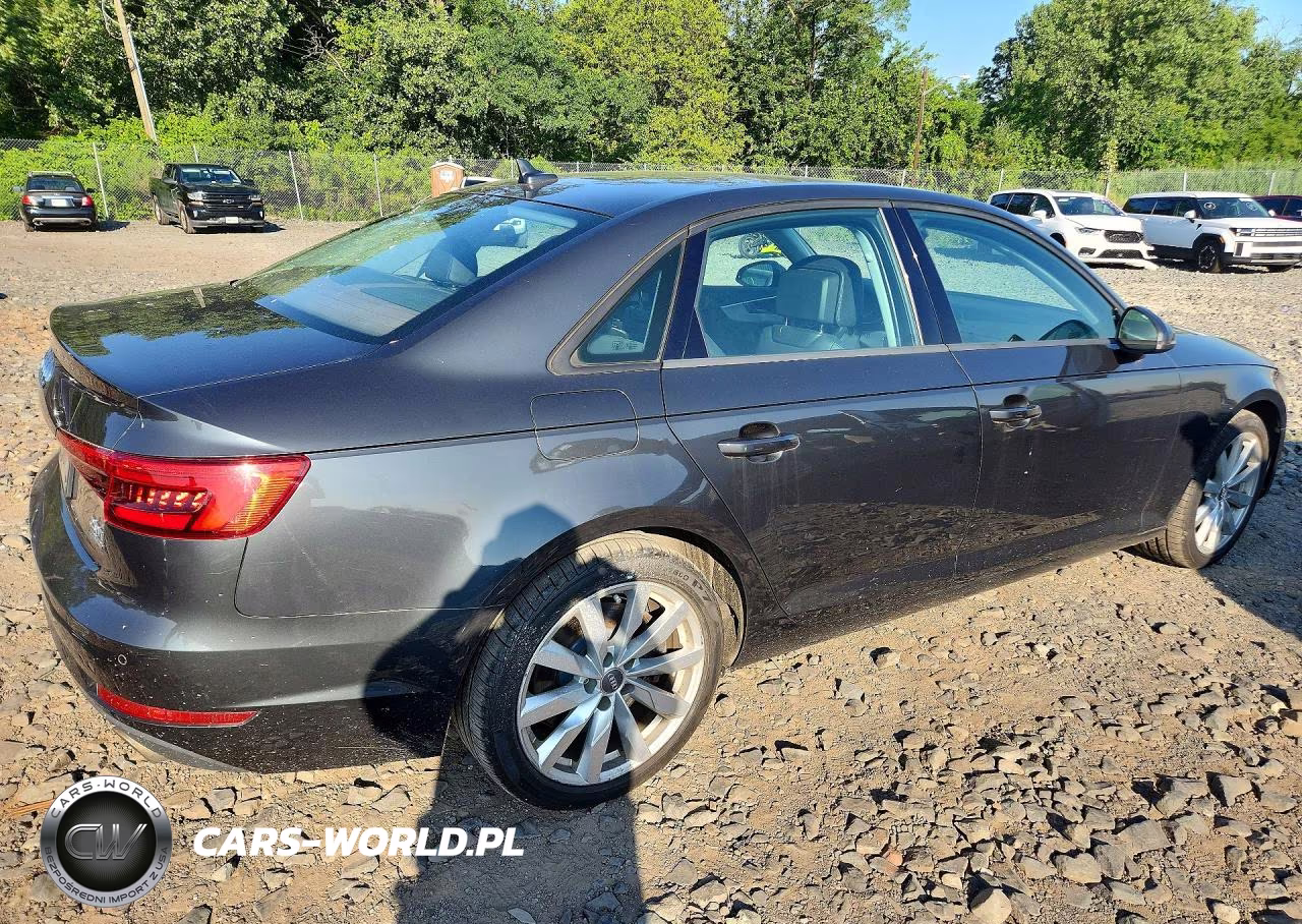 2017 Audi A4 Premium VIN:WAUANAF43HN005887 - 3