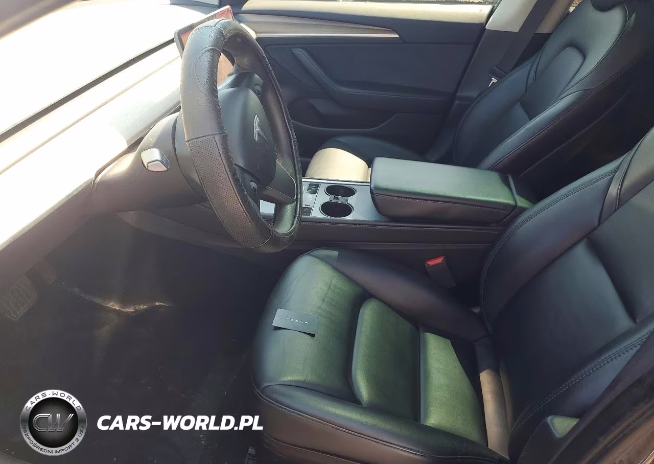 Tesla Model 3 VIN:5YJ3E1EB7PF391576 - 7