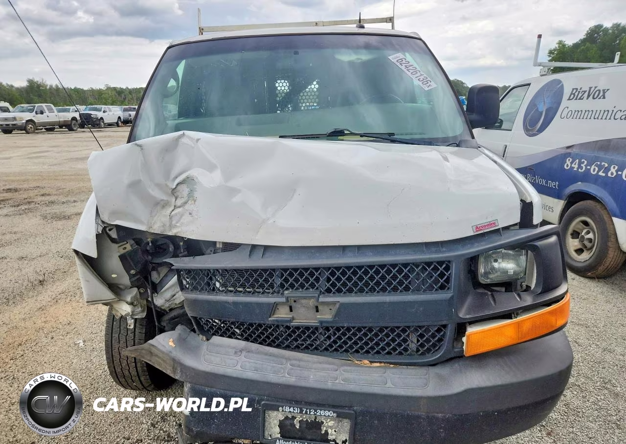 2015 Chevrolet Express G2500 VIN:1GCWGFCFXF1172600 - 5