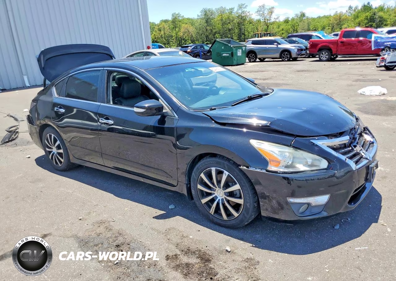 2015 Nissan Altima 2.5 VIN:1N4AL3AP9FN353900 - 4