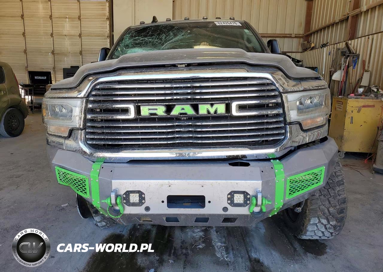 2024 Ram 2500 Laramie VIN:3C6UR5NL0RG134109 - 5