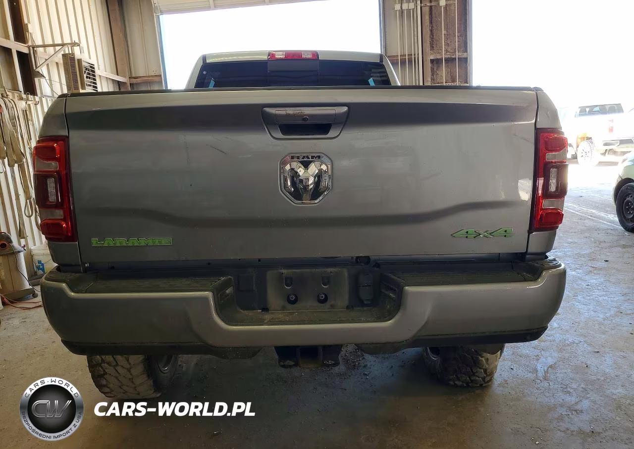 2024 Ram 2500 Laramie VIN:3C6UR5NL0RG134109 - 6