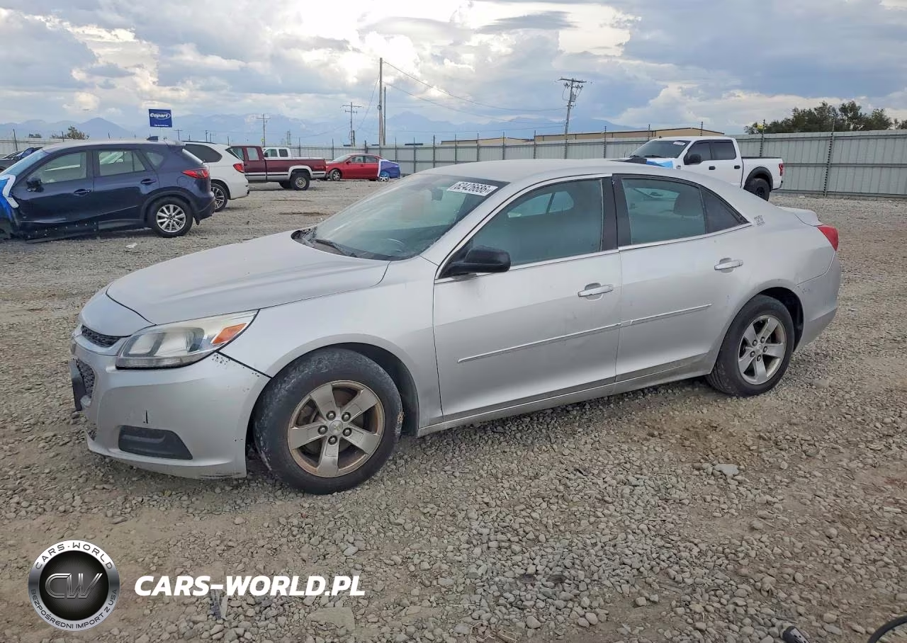 2015 Chevrolet Malibu Ls – zdjęcie 1 z 12
