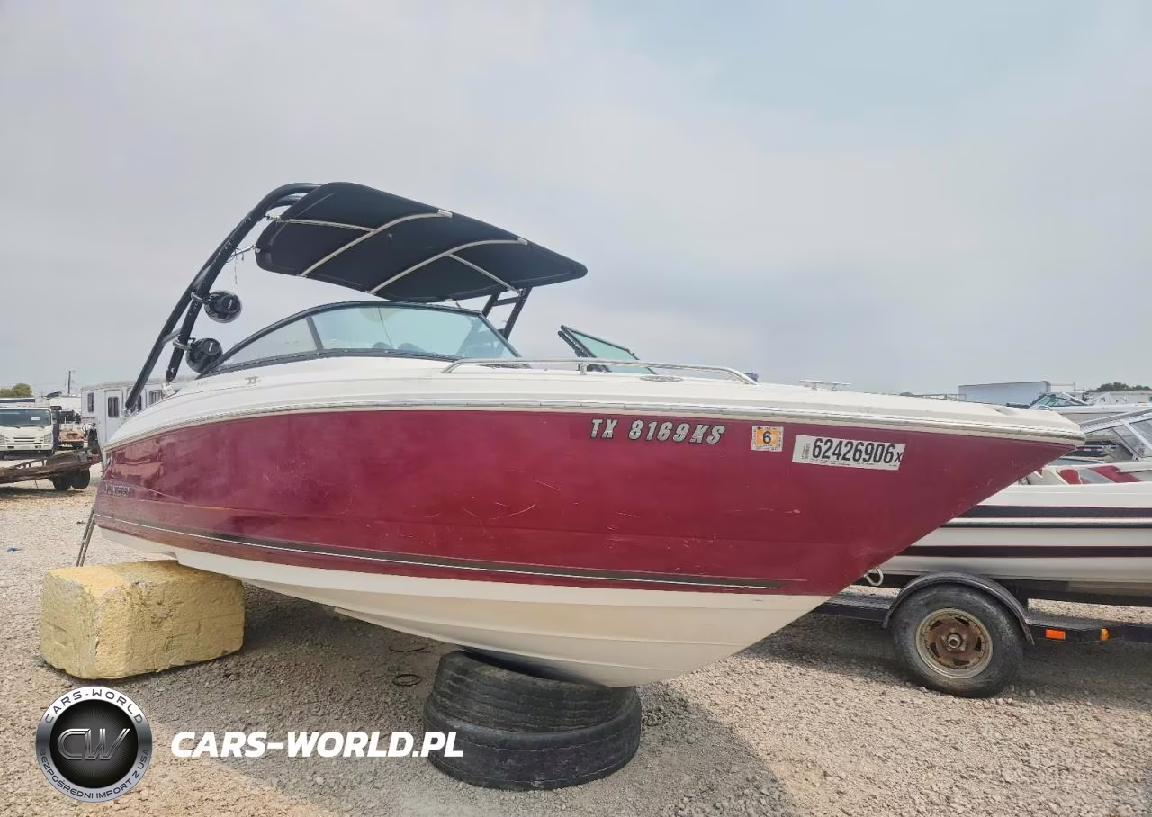 2006 Monterey Speed Boat