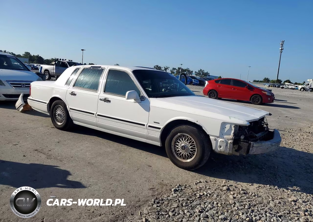 1995 Lincoln Town Car Signature VIN:1LNLM82WXSY725431 - 4
