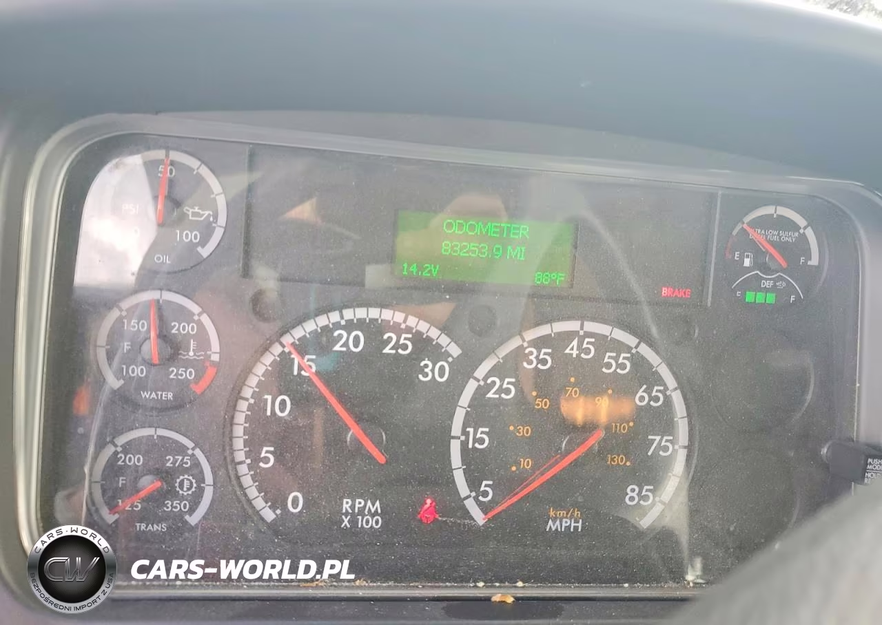2018 Freightliner M2 106 Medium Duty VIN:1FVACWFA0JHJU2550 - 9