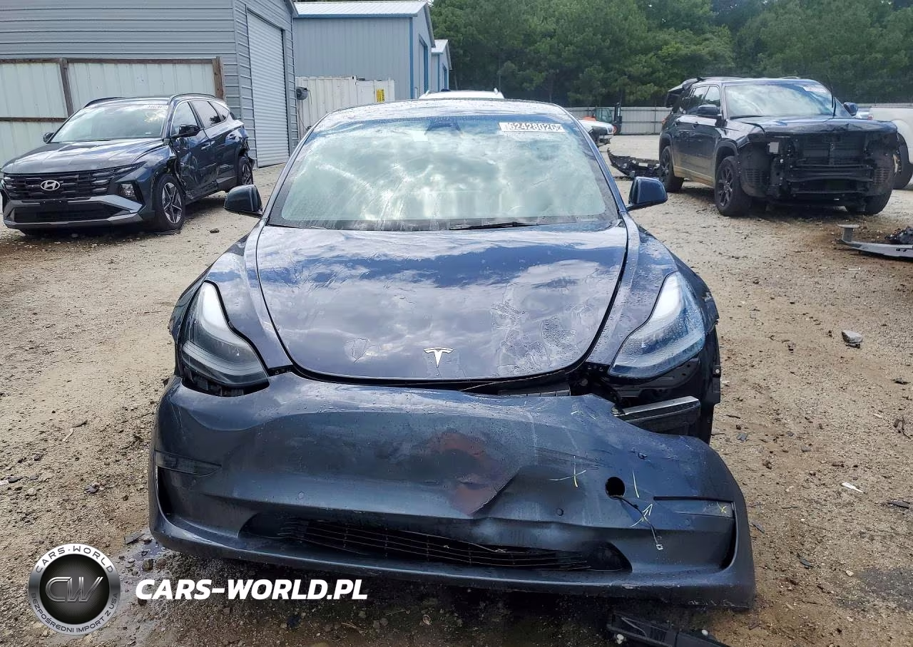 2022 Tesla Model 3 VIN:5YJ3E1EA4NF370298 - 5
