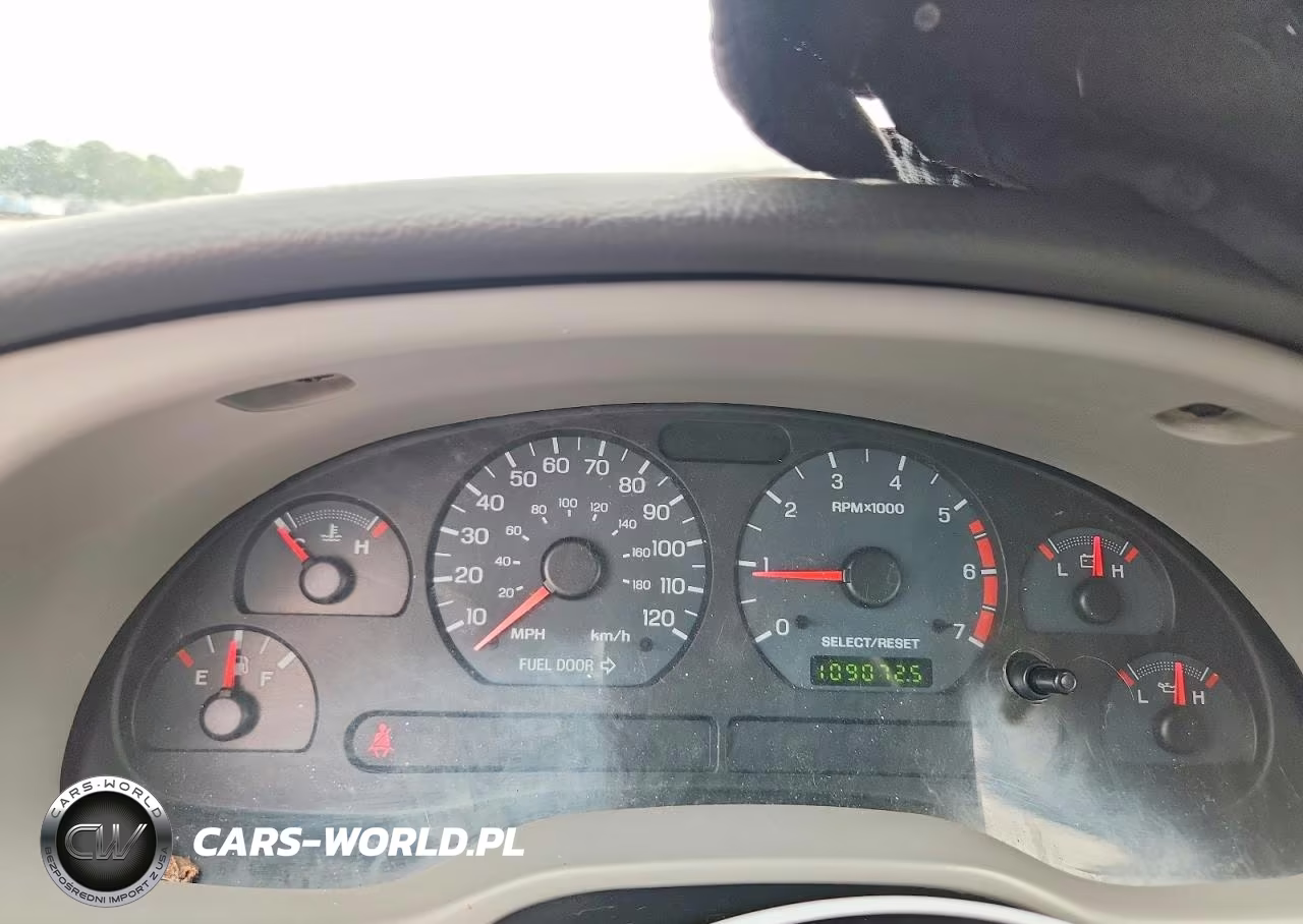 2004 Ford Mustang VIN:1FAFP44664F138470 - 9
