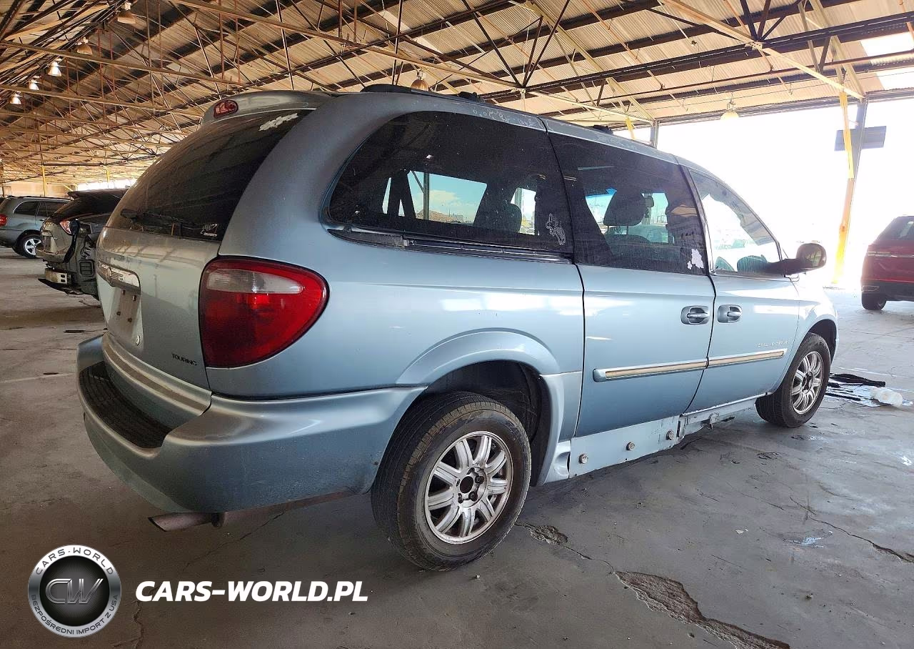 2006 Chrysler Town & Country Touring VIN:2A4GP54L66R808017 - 3