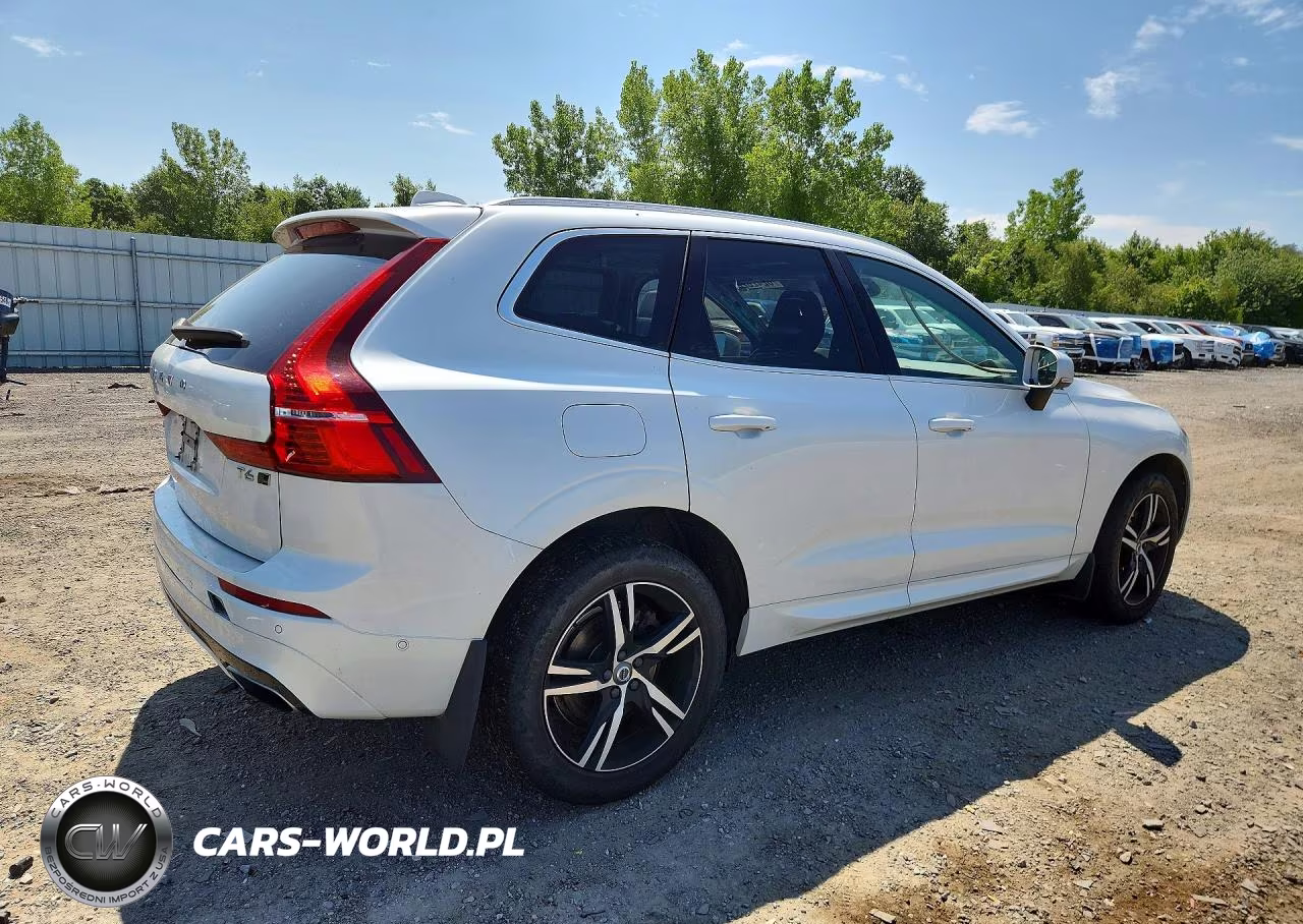 2018 Volvo Xc60 T6 R-Design VIN:YV4A22RM0J1008589 - 3