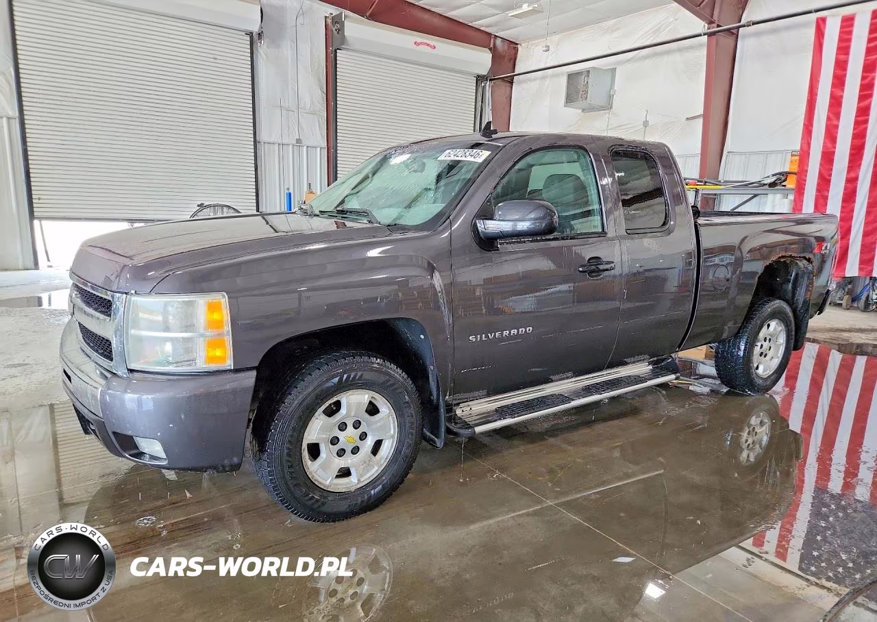 2010 Chevrolet Silverado K1500 Lt – zdjęcie 1 z 12