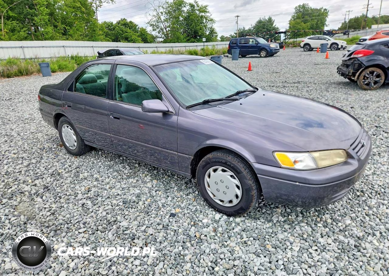 1998 Toyota Camry Le VIN:4T1BG22K5WU857653 - 4