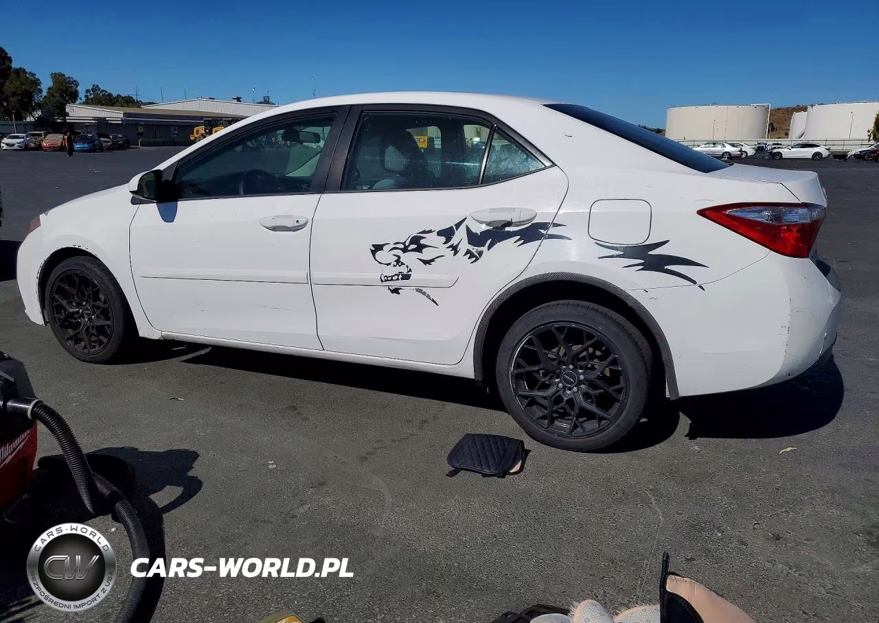 2016 Toyota Corolla Le VIN:5YFBURHE5GP488119 - 2