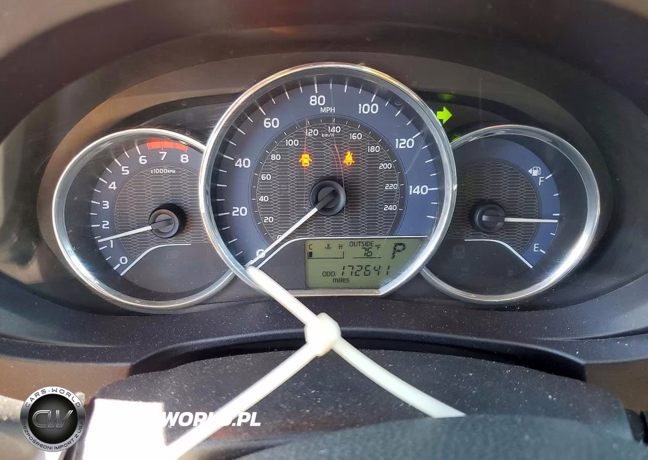 2016 Toyota Corolla Le VIN:5YFBURHE5GP488119 - 9