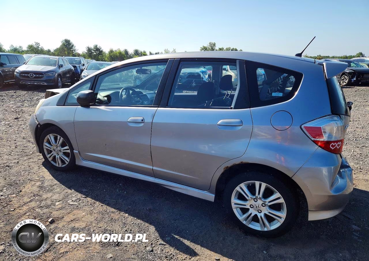 2009 Honda Fit Sport VIN:JHMGE87439S024171 - 2