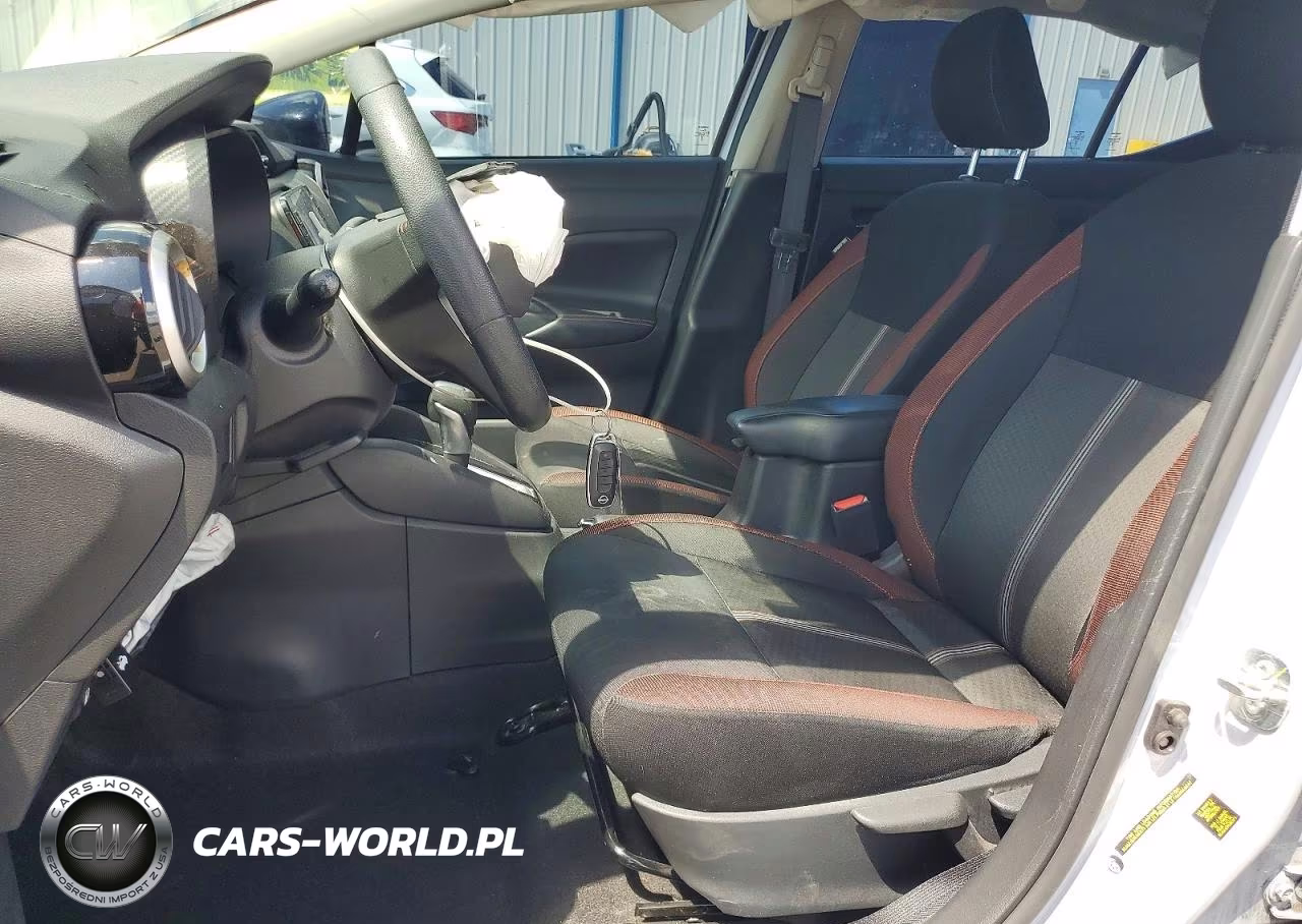2023 Nissan Versa Sr VIN:3N1CN8FVXPL861251 - 7