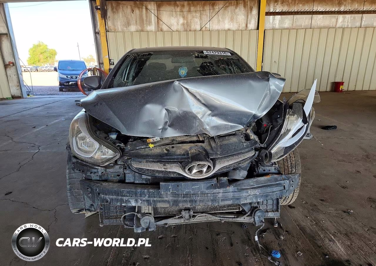 2016 Hyundai Elantra Value Edition VIN:KMHDH4AE2GU481962 - 5