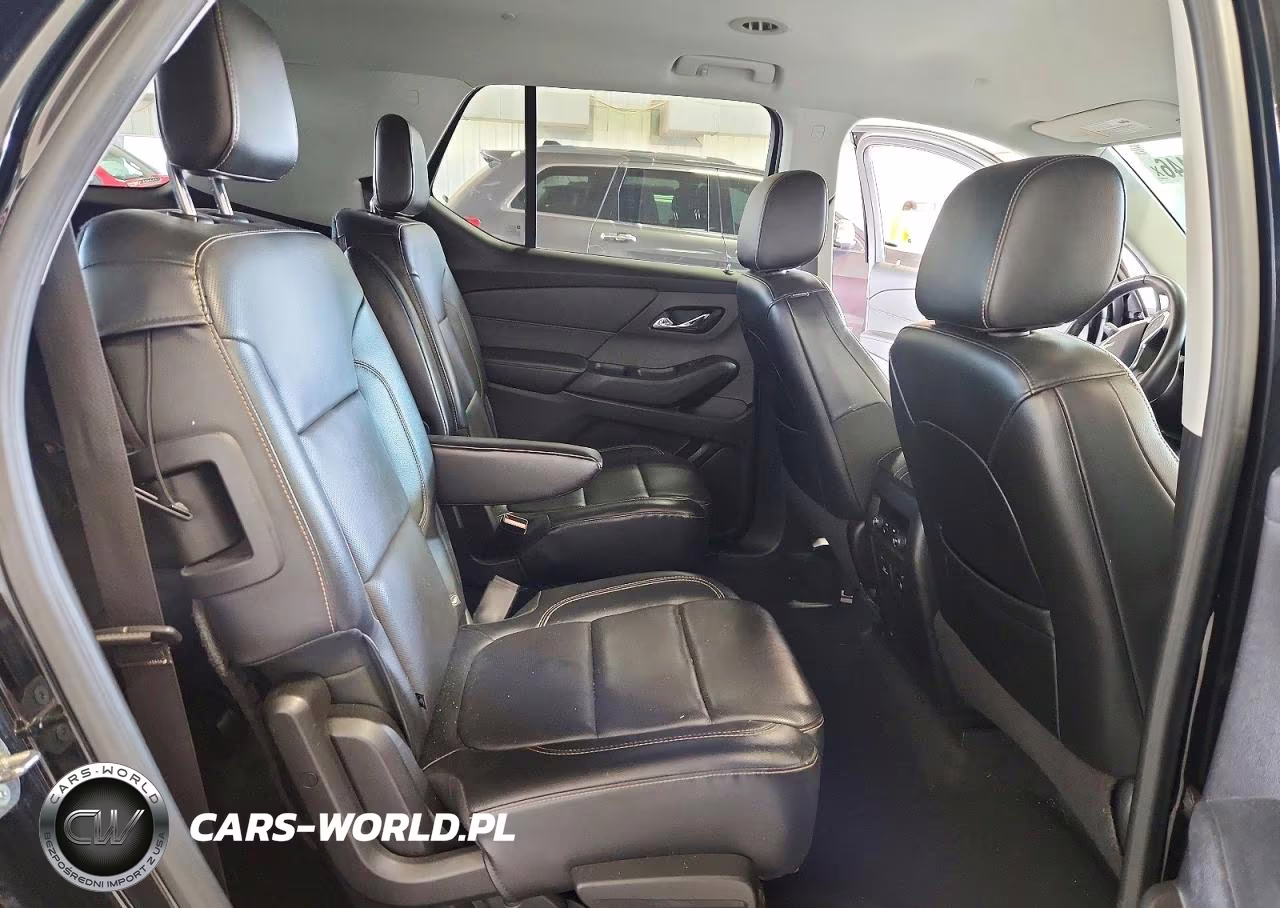 2018 Chevrolet Traverse Premier VIN:1GNEVJKW9JJ108215 - 11