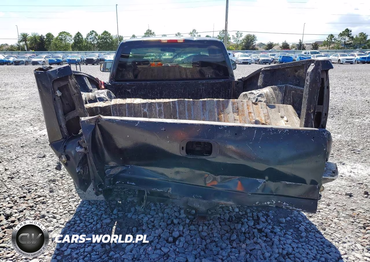 1999 Chevrolet Silverado C1500 VIN:1GCEC14W6XE125907 - 6