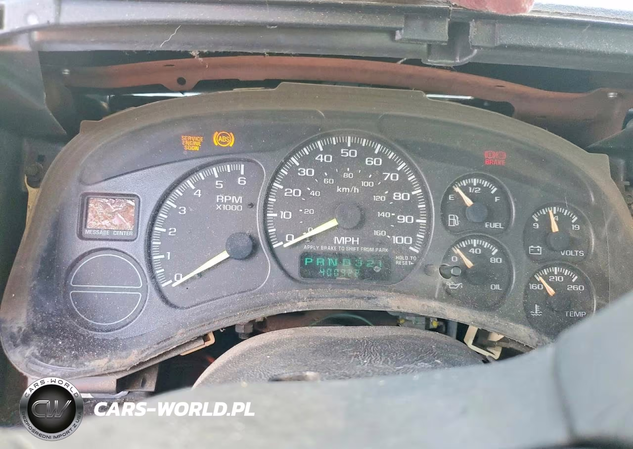 1999 Chevrolet Silverado C1500 VIN:1GCEC14W6XE125907 - 9