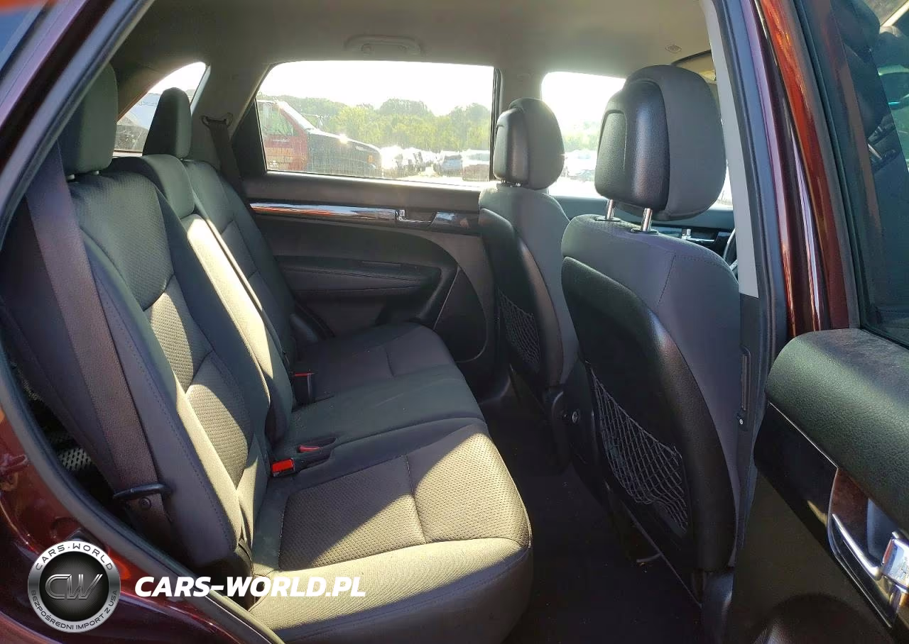 2013 Kia Sorento Lx VIN:5XYKT4A65DG329917 - 11