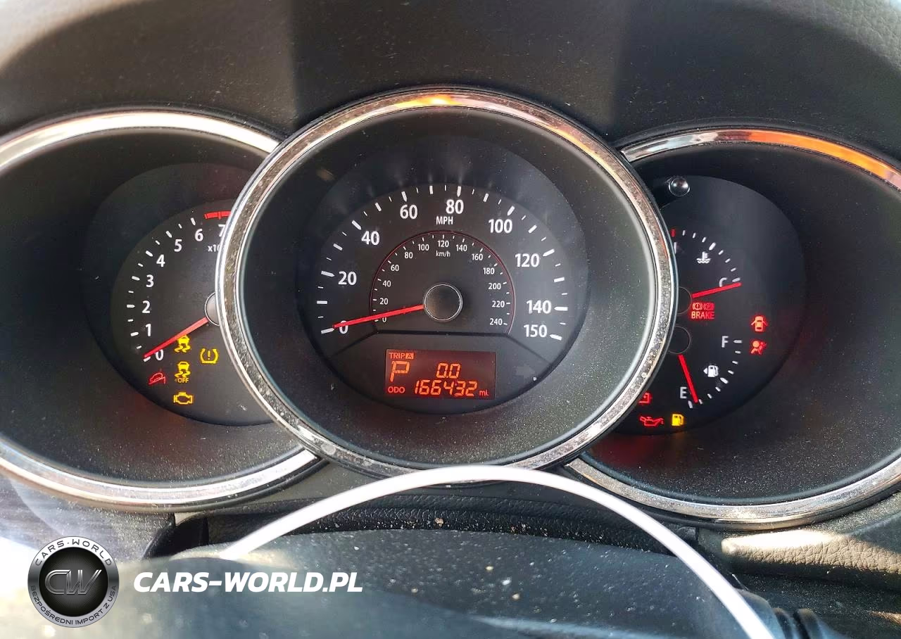 2013 Kia Sorento Lx VIN:5XYKT4A65DG329917 - 9