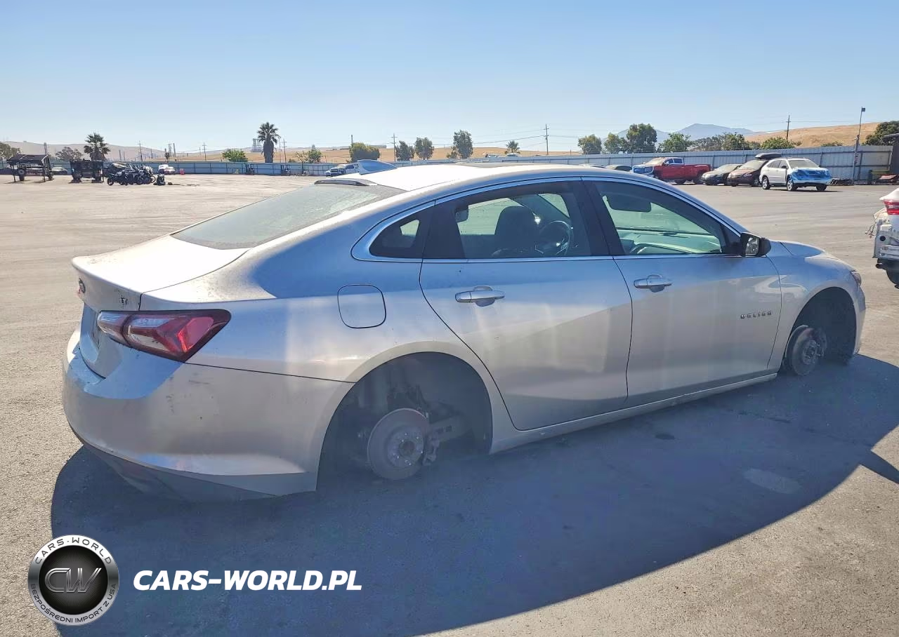2020 Chevrolet Malibu Lt VIN:1G1ZD5ST5LF012767 - 3