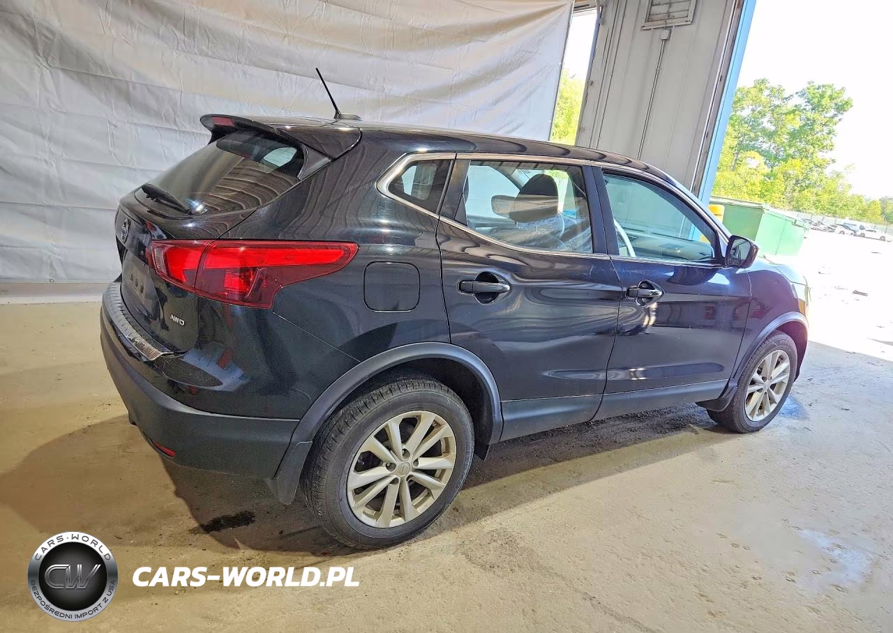 2018 Nissan Rogue Sport S VIN:JN1BJ1CR1JW254212 - 3